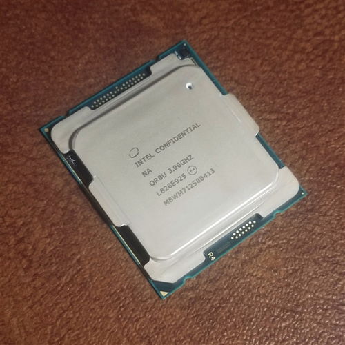 电子产品世界的变革与未来 从硅基芯片到万物互联